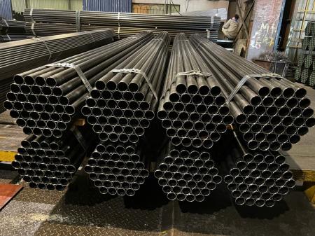 Thép ống đen phi 120, 121, 123 và 127.0 – Báo giá & Quy cách chi tiết – Ống Thép 190